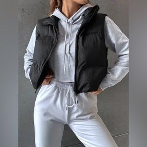 NWT YEOKOU WOMEN PUFFER BLACK VEST | Size: M